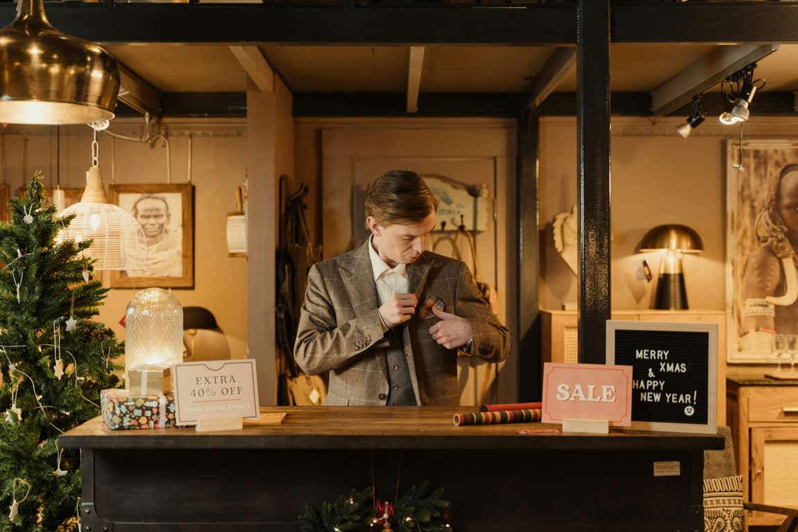 When budgets tighten, loyalty becomes selective. Small businesses are coming out on top not by undercutting prices, but by offering something money can’t buy.