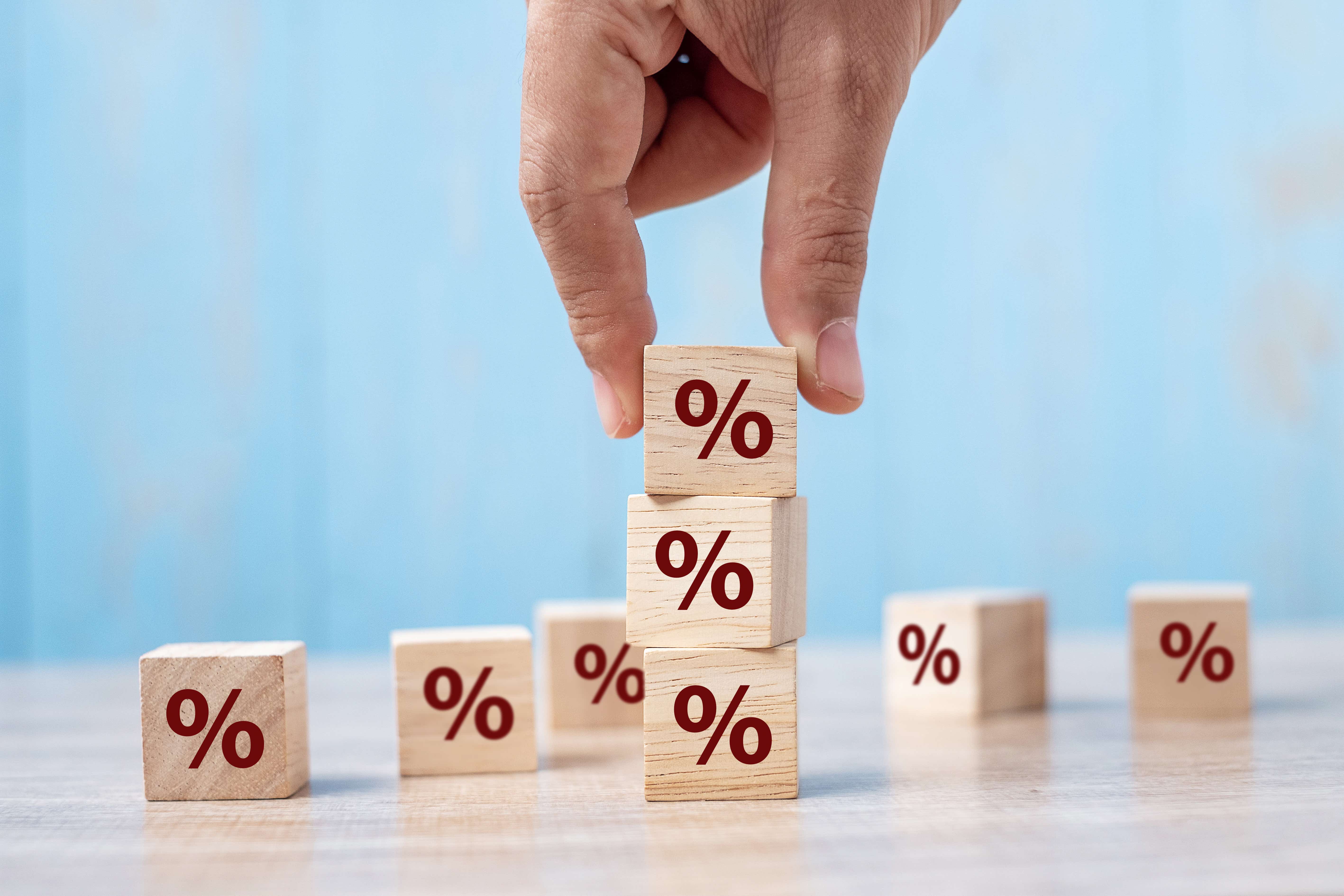 Wooden blocks with the percentage symbol 