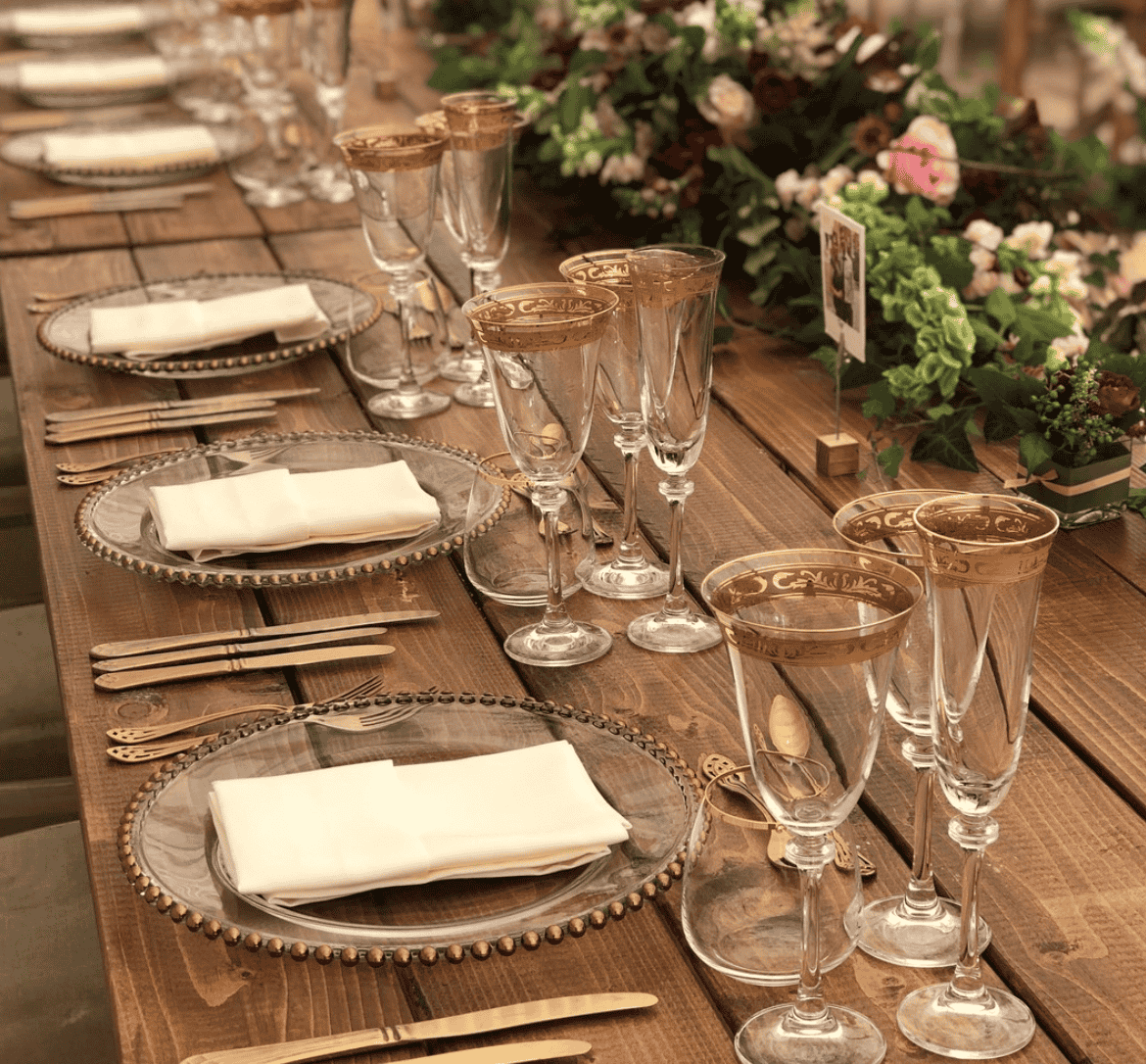 eye catching wedding decor - gold cutlery - image module